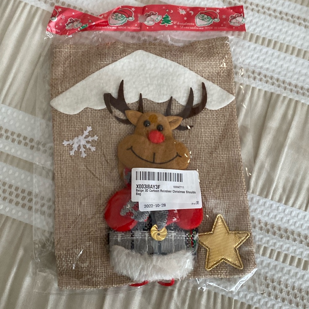Burlap reindeer bags!